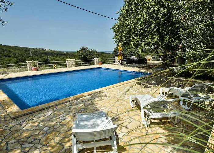 Apartament Luka By Interhome