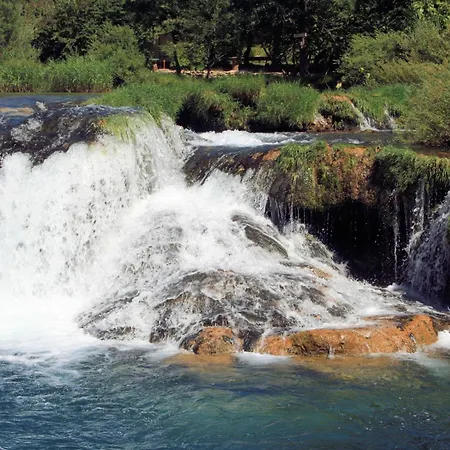 Apartamento Luka By Interhome